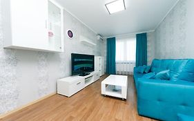 2 Bedroom Apartment Near The Dnipro River